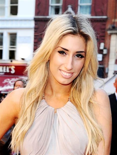 Stacey solomon was born as stacey chanelle charlene soloman on october 4, 1989, in dagenham, greater, london, england, to david solomon, a photographer and fiona soloman, a nurse. 50 Hot Photos Of Stacey Solomon - 12thBlog