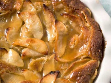 Caramel Apple Blondie Pie Recipes