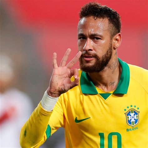 Neymar Moves To Second In Brazils All Time Goalscorer