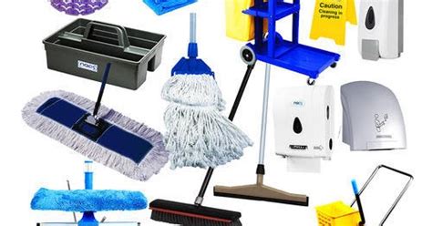 The Top 4 Must Have Cleaning Tools