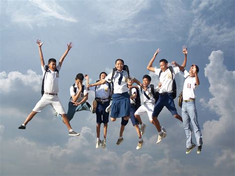 Hari Pendidikan Nasional Pelajar Indonesia 747039 Hd Wallpaper
