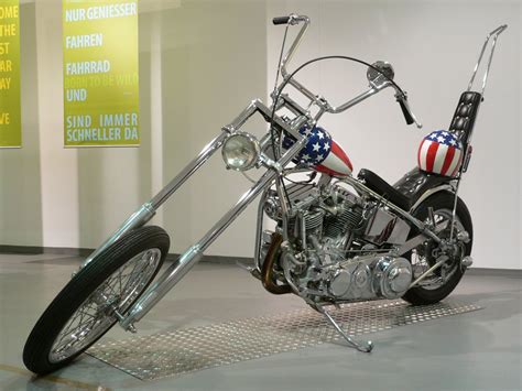 Meet The Captain America Panhead Harley Davidson One Of The Bigges