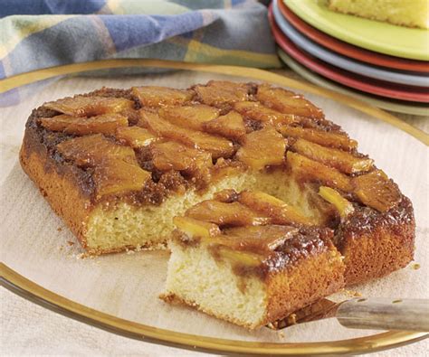 These delicious pineapple desserts will satisfy a tropical sweet tooth. Fresh Pineapple Upside Down Cake Yellow Cake Mix - GreenStarCandy