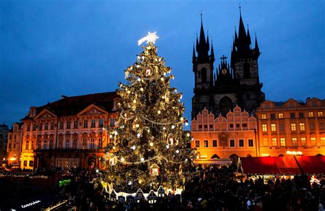 Normal mode strict mode list all children. Christmas in Czech republic - YeYe Agency