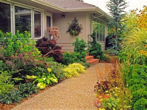 Tips For Creating A Gorgeous Entryway Garden Front Yard Landscaping