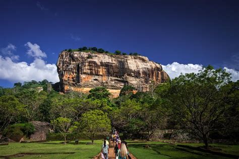 Sigiriya Rock Fortress Dambulla Cave Temple Full Day Private