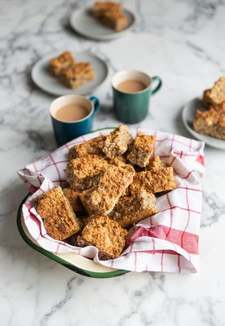 Vanilla Snap Biscuits A Delicious Little Cookie