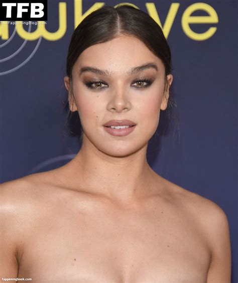 Hailee Steinfeld Nude The Fappening Photo Fappeningbook