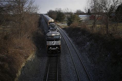 Freight Train Derails In Pennsylvania Homes Evacuated