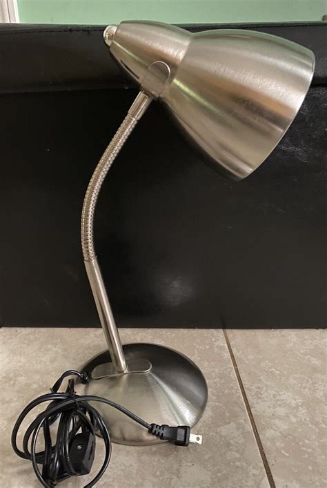 Metal Silver Flexible Gooseneck Desk Lamp Study Light By Intertek