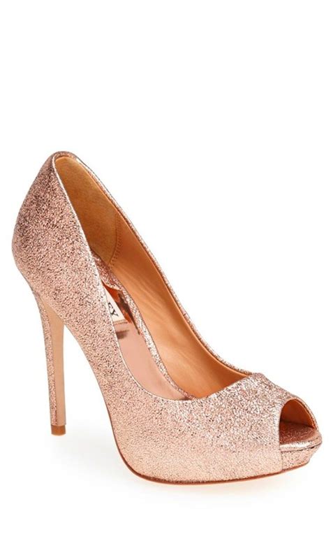 50 Dazzling Golden High Heels That Glisten In Passion Brasslook