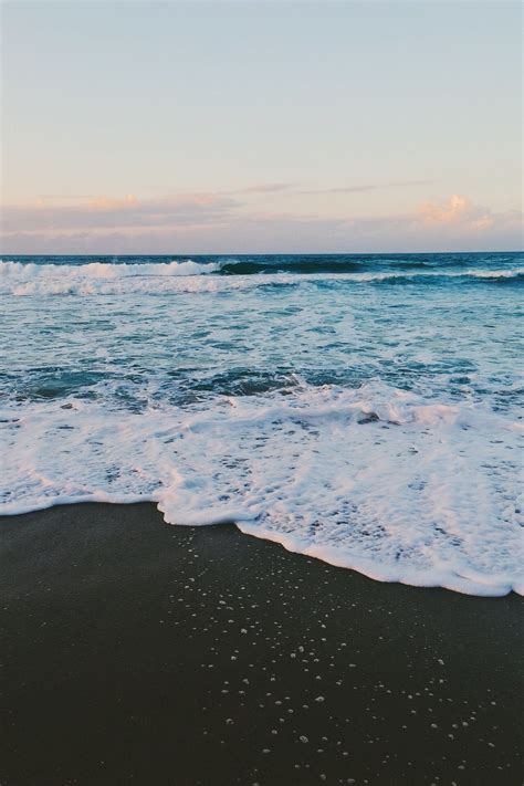 Tumblr girl beachy aesthetic vibe | Beach aesthetic