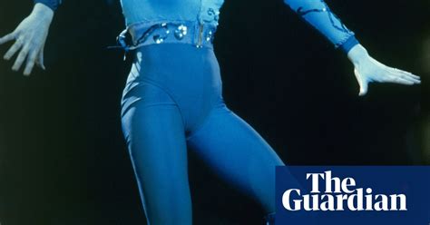 Spandex And Chiffon Kate Bushs Most Stylish Moments In Pictures