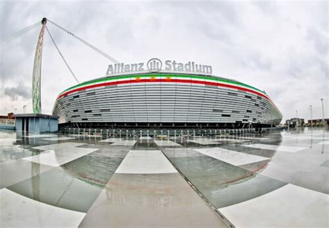 Manchester united travel to turin to face juventus at the allianz stadium. Juventus - Allianz Stadium Tour, Turin - Only By Land