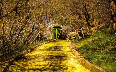 Land of oz portal land of oz … wikipedia. Come Tour the Forgotten Wizard of Oz-Themed Amusement Park ...