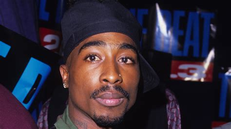 Things You Didnt Know About Tupacs Mysterious Death