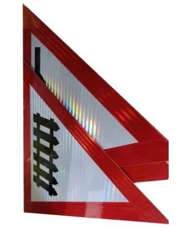 Triangle Acp Sheet Traffic Sign Board For Road Safety Board Thickness