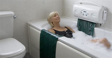 Une baignoire adaptée au grand âge ou au handicap Blog Tous ergo