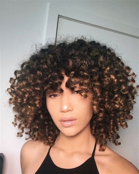 I've been dying my hair (at home, not at a salon) since last summer. Pin by nakayla on c r o w n | Curly hair styles naturally ...