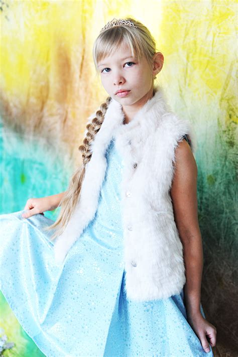 Алиса Большедворская — Детское модельное агентство Star Kids в Новосибирске