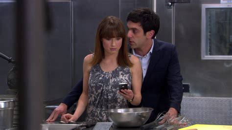 Apple Iphone Smartphone Used By Ellie Kemper Erin Hannon In The
