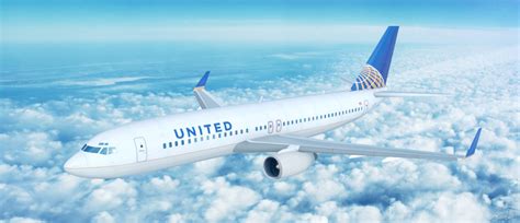United Airlines Gives Free Flights To Illegal Immigrants ...