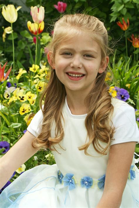 Hairstyles for short hair on square faces. Family Life: Long-hair beauty to short-hair cutie