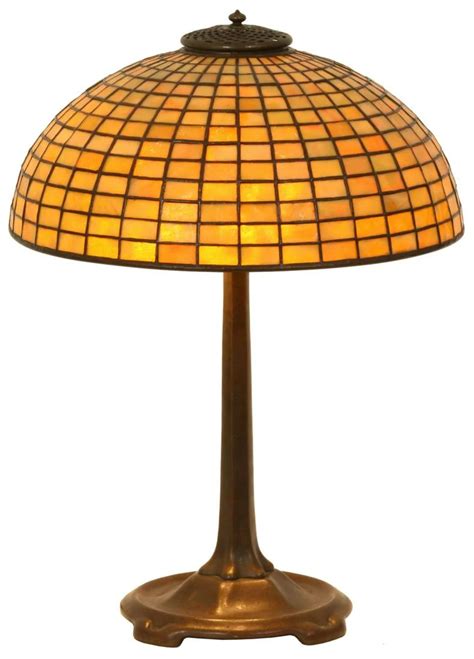 Tiffany Studios Geometric Table Lamp 16 In Diameter Domical Shade Has