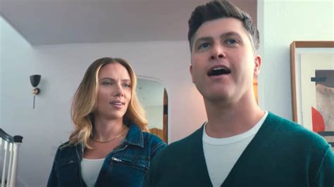 scarlett johansson s super bowl commercial with husband colin jost features alexa reading minds