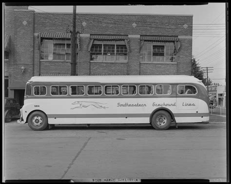 Southeastern Greyhound Lines Bus 801 North Limestone Building