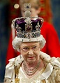 Estas son las coronas más famosas de INGLATERRA; una fue la favorita de ...