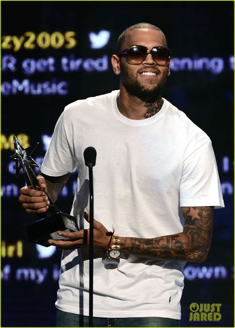 Chris Brown Best Male Randb Artist At Bet Awards Photo 2681833 Chris