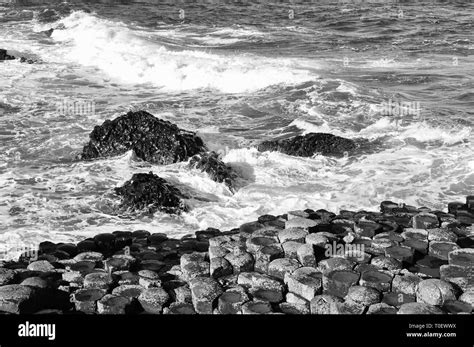 Giants Causeway Black And White Seascapes Stock Photo Alamy