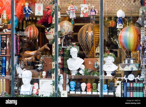 Scriptum Shop Window Turl Street Oxford England Stock Photo Alamy