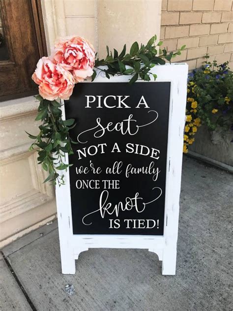 20 Chic Rustic Chalkboard Wedding Sign Ideas