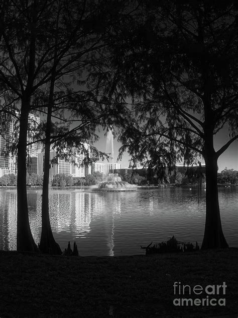 Lake Eola Park Photograph By Leonidas Bratini Pixels