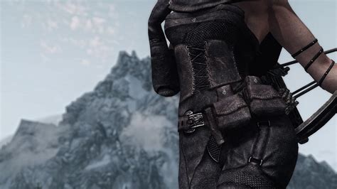 Tembtra Thief Armor Unp Cbbe At Skyrim Nexus Mods And Community