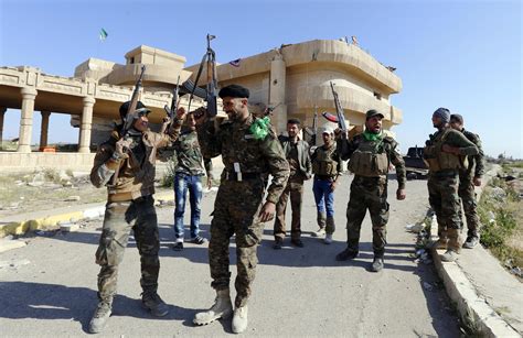 In Tikrit Offensive Local Sunnis Shiite Militias Are Unlikely Allies