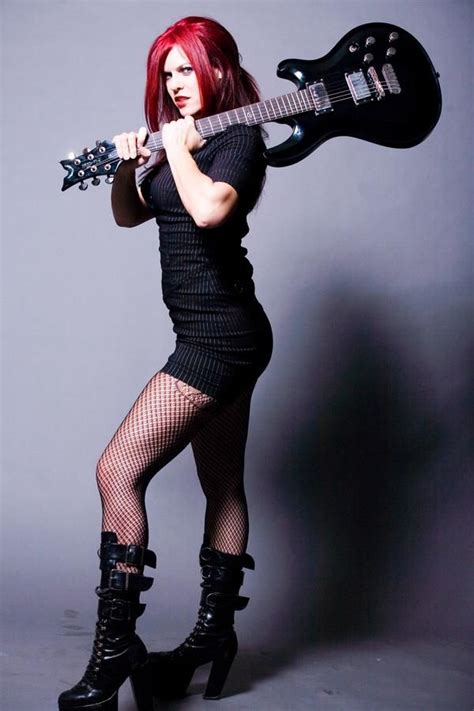 Pose Rock Chick Goth Punk Photoshoot Poses Style Fashion Gothic