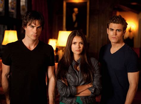 How Well Does The Vampire Diaries Cast Remember Season 1 E News