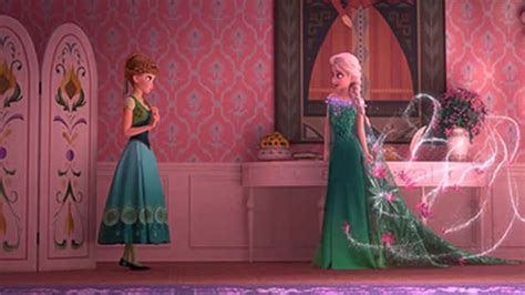 Dad And Son Dress As Disney Princesses Bust Stereotypes MyCentralOregon Com Horizon