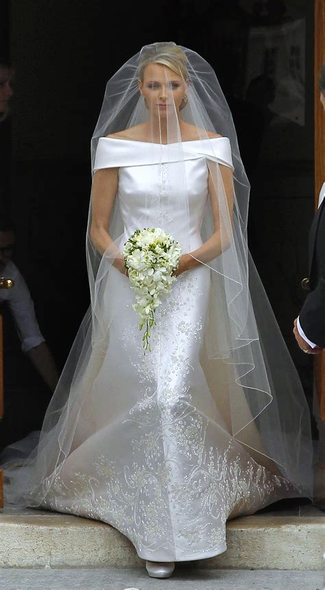 A Regal Dress For A Royal Bride Married To Fashion 18 Wedding Looks