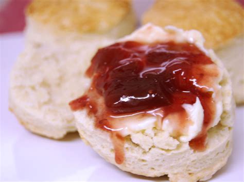 Easy British Scones And Homemade Clotted Cream Nathalie Bakes