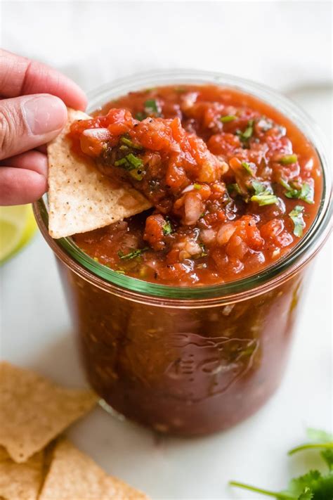 5 Minute Blender Salsa Restaurant Style Recipe Little Spice Jar