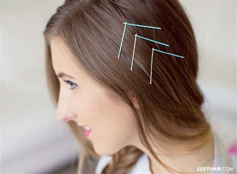 Hairstyles With Bobby Pins Trendy Ways To Wear A Bobby Pin