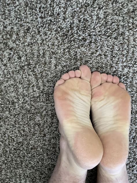 Wrinkled Male Soles By Mattydude13 On Deviantart