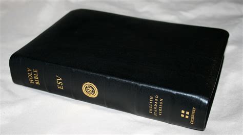 Crossway Single Column Heritage Esv Bible Unboxing