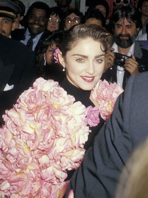 Madonnas Beauty Evolution Her 27 Most Iconic Looks Madonna Looks