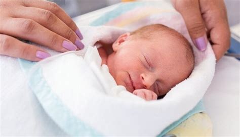 Consejos Para Cuidar A Bebés Prematuros En Casa