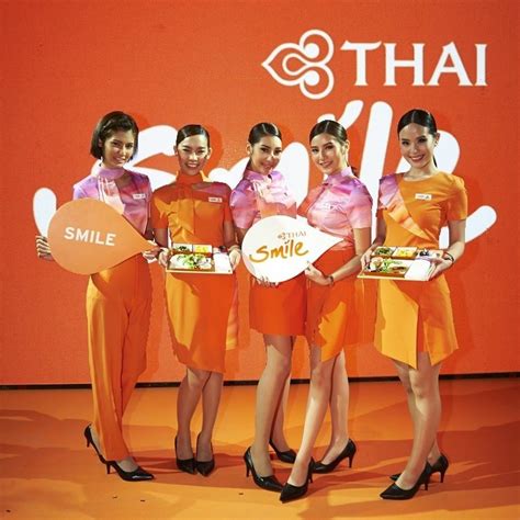 【thailand】 Thai Smile Cabin Crew タイ・スマイル 客室乗務員 【タイ】 Come Fly With Me Other Countries Movies